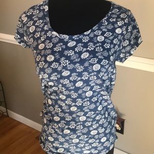 GAP floral print tee